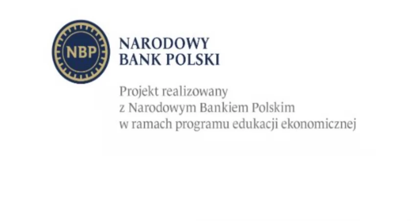 Od października do końca grudnia w Białymstoku realizowany był projektu szkoleniowy na temat ekonomii i e-usług dla w osób w wieku 55+