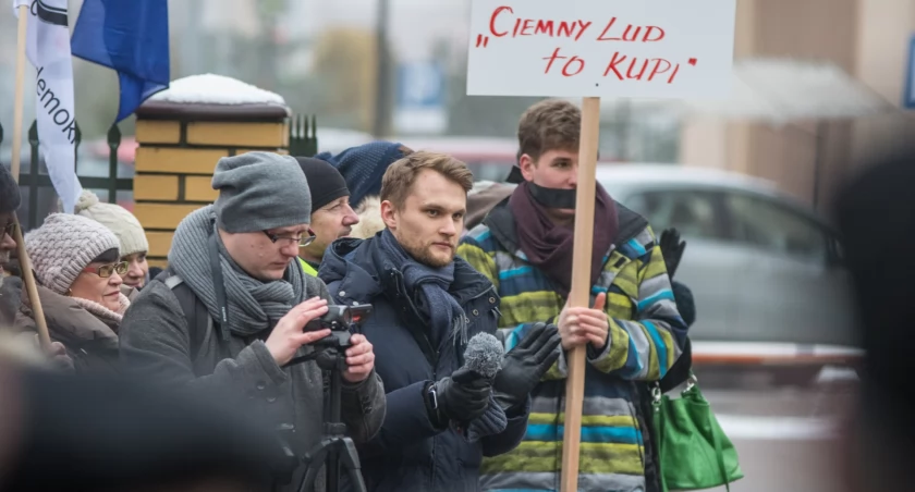 Krzysztof Truskolaski rzucił kamieniem, oberwał bumerangiem