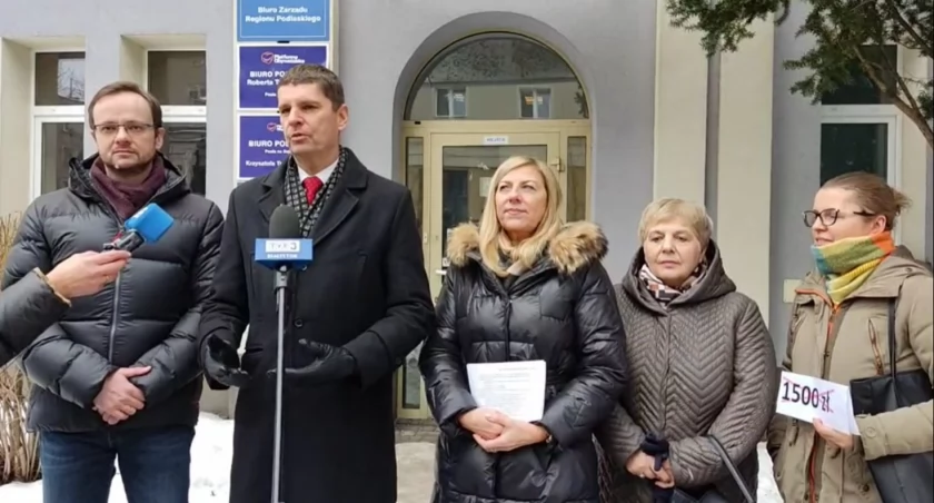 Nauczyciele powinni dostać 1,5 tys. zł podwyżki. Niech rząd zrealizuje obietnice wyborcze
