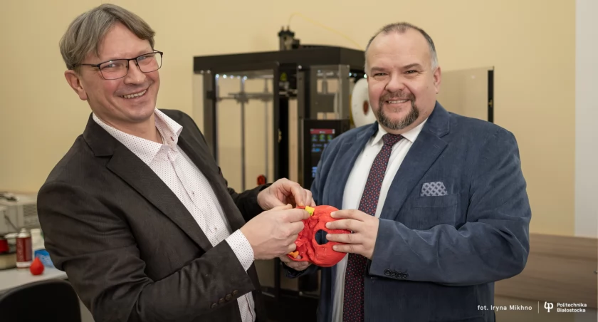Politechnika Białostocka zgłosiła patent na implant stawu skroniowo-żuchwowego
