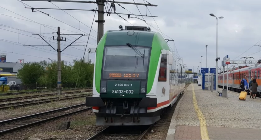 Najwięcej pasażerów podróżuje koleją z Polregio. Przewoźnik nie ma sobie równych