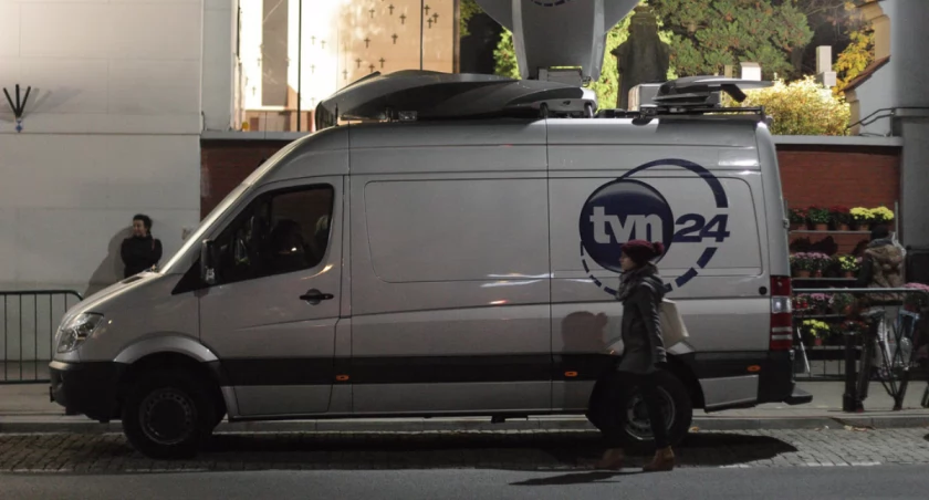 Słowo po niedzieli: Człowiek może wyjść z TVN, ale TVN z człowieka nie wyszedł