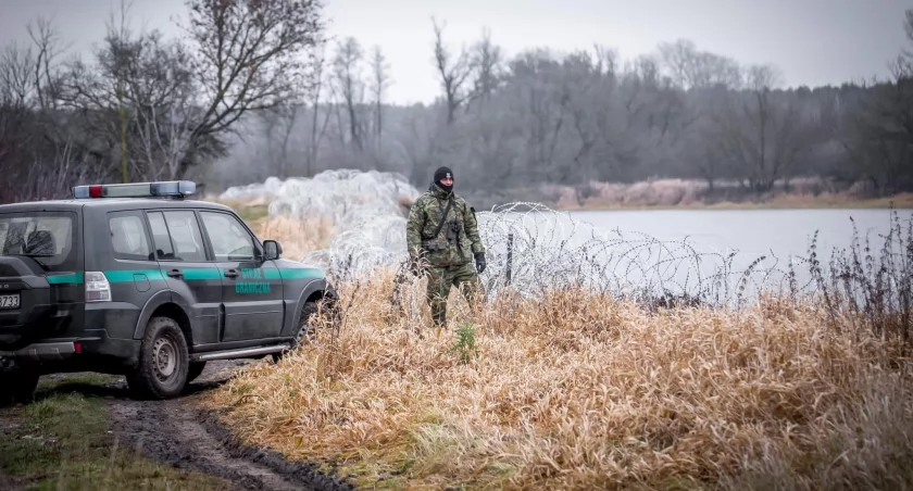 Na nielegalne przekroczenie granicy z Białorusi do Polski zdecydowało się 18 cudzoziemców