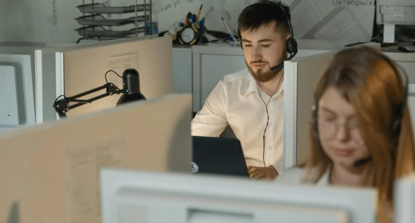 Białostoccy urzędnicy z ZUS organizują bezpłatne szkolenia online. Sprawdź harmonogram