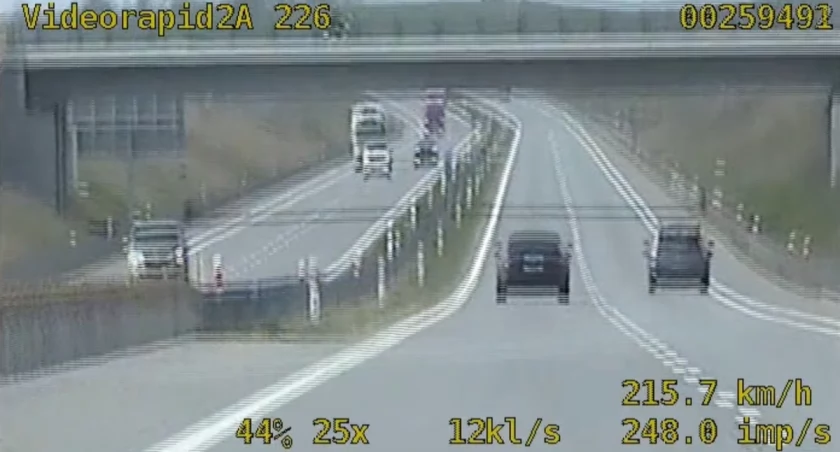 Litwin pędził na złamanie karku. 215 km/h pod Suwałkami