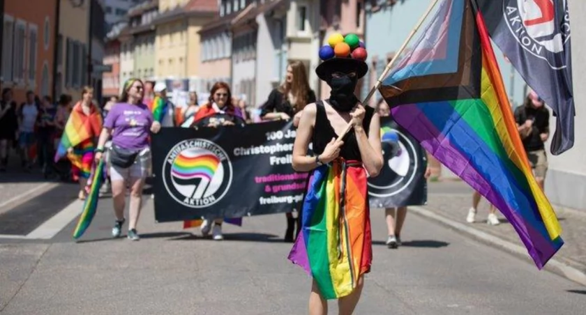 Raz Prozą: A Ty, Polaku? Co zrobiłeś dla walki z faszyzmem...?