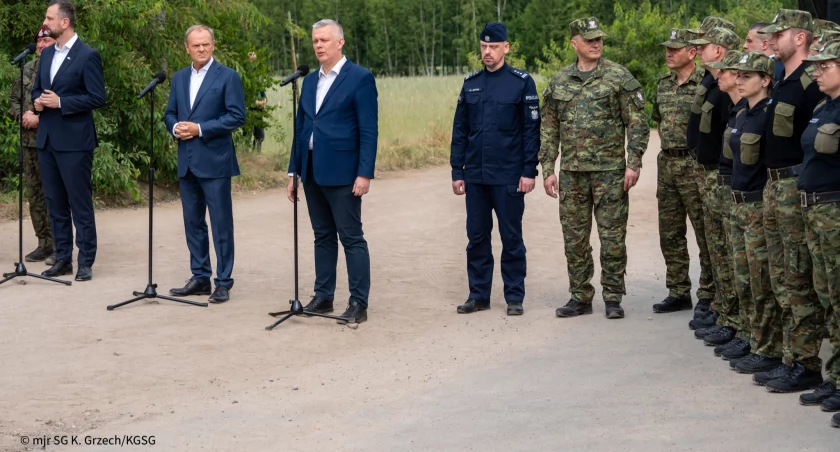 Tusk, Siemoniak i Kosiniak-Kamysz na odprawie przy granicy