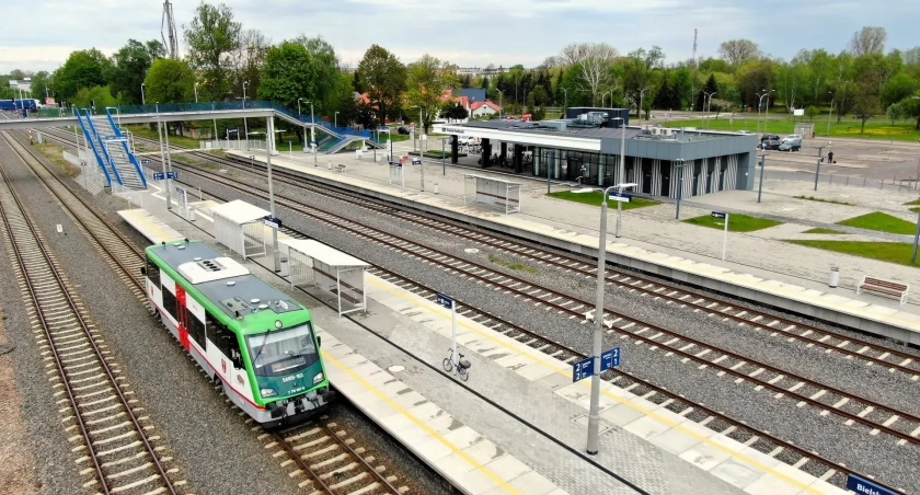 Przy stacji w Bielsku Podlaskim powstanie parking. Jakie jeszcze budowy na kolei w regionie?