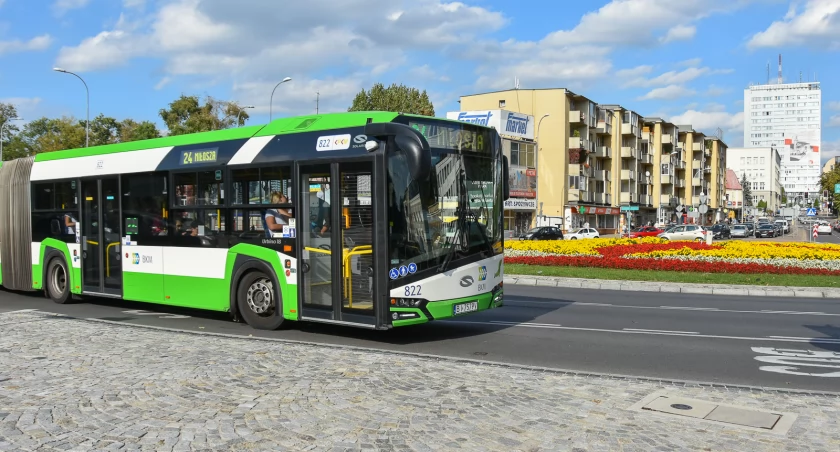 Wakacyjna zmiana rozkładu miejskiej komunikacji 