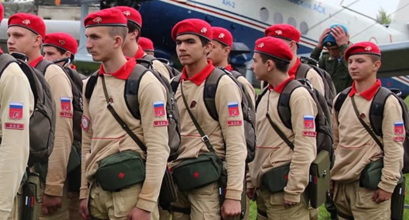 Rosja rekrutuje nastolatków do wojny z Ukrainą