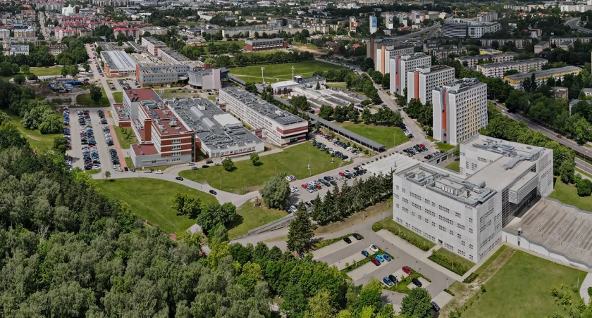 Rekrutacja na politechnikę: hitem wśród kandydatów jest od lat informatyka