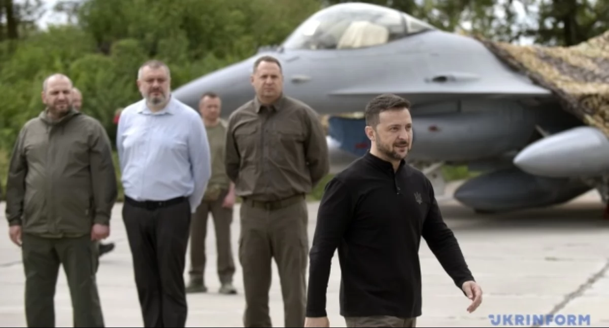 Wołodymyr Zełeński chce aby państwa NATO pomagały Ukrainie zestrzeliwać rosyjskie rakiety