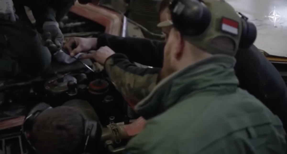 Instruktorzy NATO w Polsce szkolą ukraińskich czołgistów w zakresie obsługi Leoparda