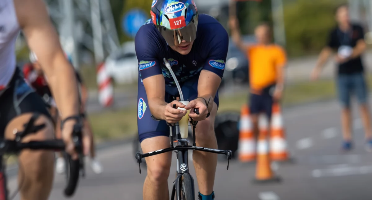 Student i absolwent Politechniki Białostockiej zajęli 1. oraz 2. miejsce w Mistrzostwach Polski 2024 w triathlonie