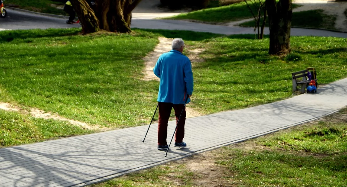 Seniorzy nie są zadowoleni z tak zwanej opieki obecnego rządu – nasza sonda