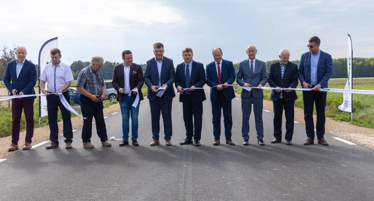 Drohiczyn - Dziadkowice: na tej trasie mieszkańcy mają wreszcie porządną drogę