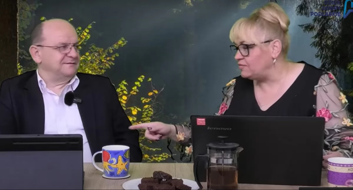 Rozmowy Nie(kontrollowane) - czyli światowy prawoskręt w wirtualnym lesie 