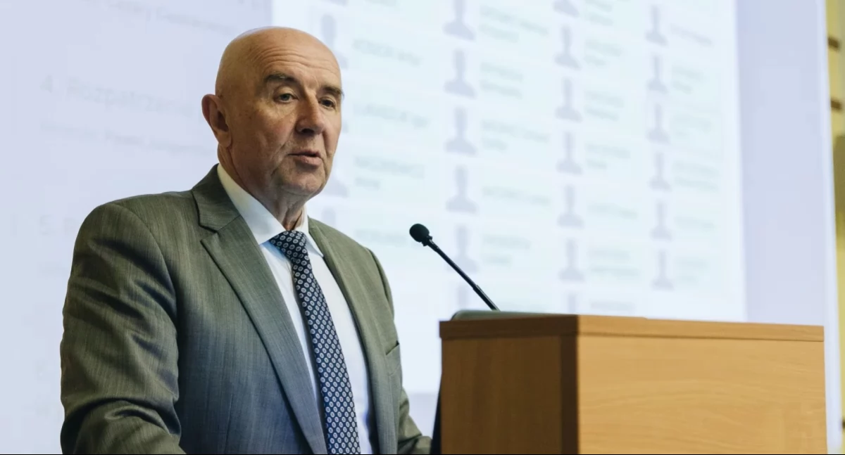 Cezary Cieślukowski już raz stracił mandat radnego Sejmiku. Czy sytuacja się powtórzy?  