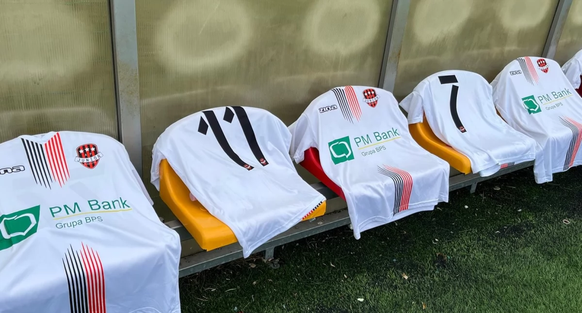 Centralna Liga Juniorów: Piętnastolatkowie grali w kratkę. 
