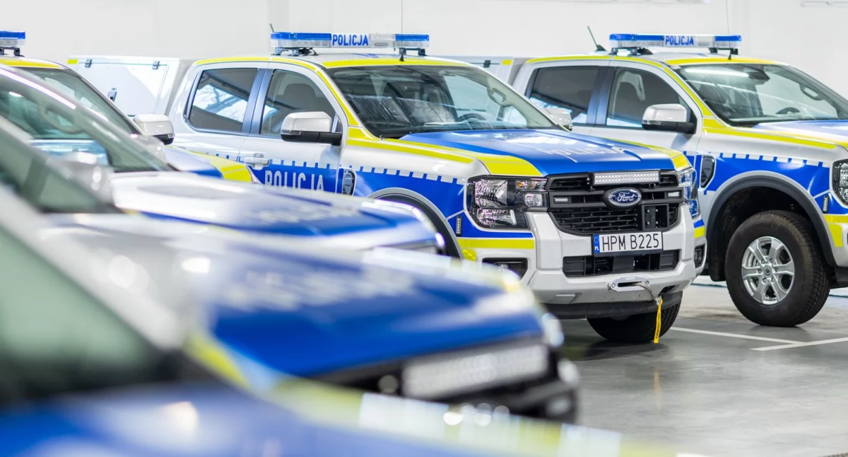 Do podlaskich komend policyjnych trafiły nowe pojazdy
