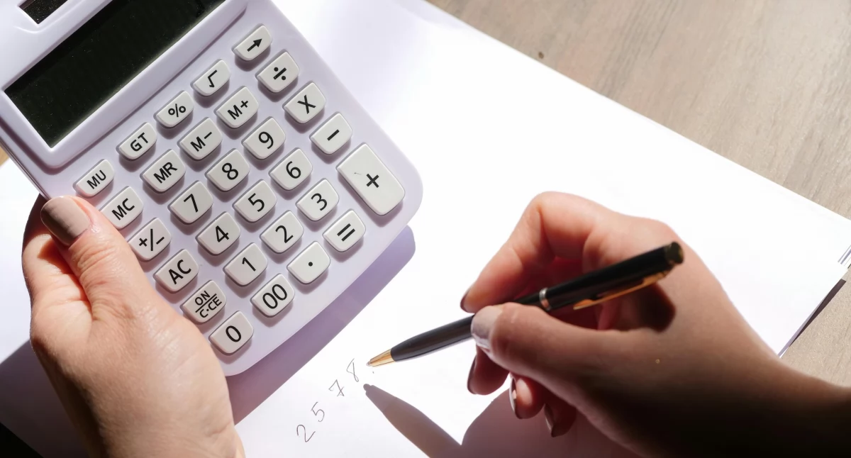 Ulga dla młodych: zwolnienie od podatku do 85 528 zł. Kiedy i jak składać PIT?
