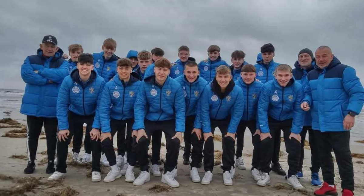 Młodzieżowe mistrzostwa Polski futsalu: Słoneczni wrócili ze złotem