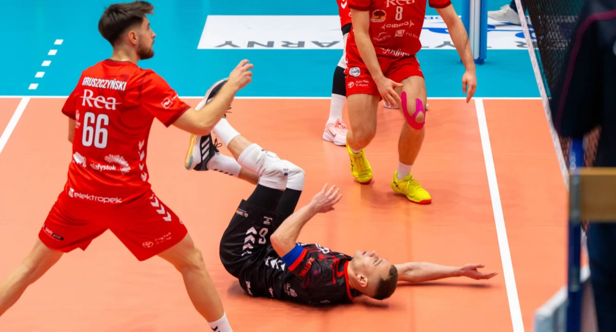 1 liga siatkówki: Panowie z BAS-u znów na łopatkach