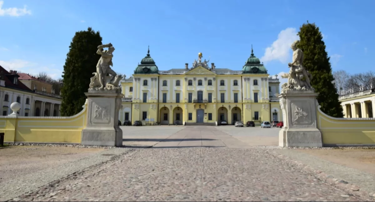 Edukacja zdrowotna: UMB jako pierwszy podpisał umowę na realizację studiów podyplomowych