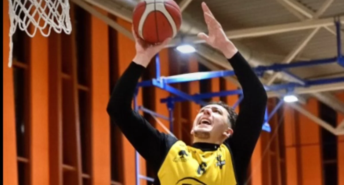Żubry z solidną zaliczką w play-off. Rewanż w środę 