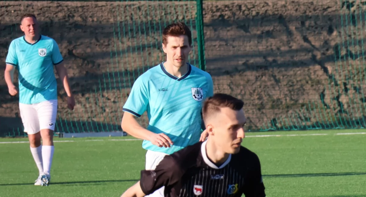 Czwarta liga: Błysk Czarnych, wygrana Śniadowa 