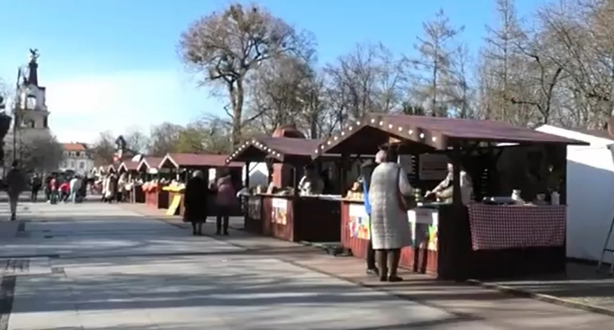 Na co wydaliśmy mniej przed Wielkanocą niż przed rokiem? 