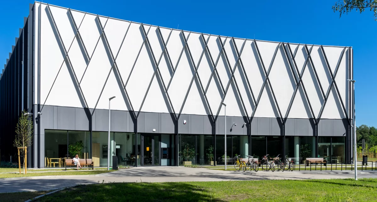 Szukaj książkowych skarbów - wiosenny kiermasz w Bibliotece Uniwersyteckiej