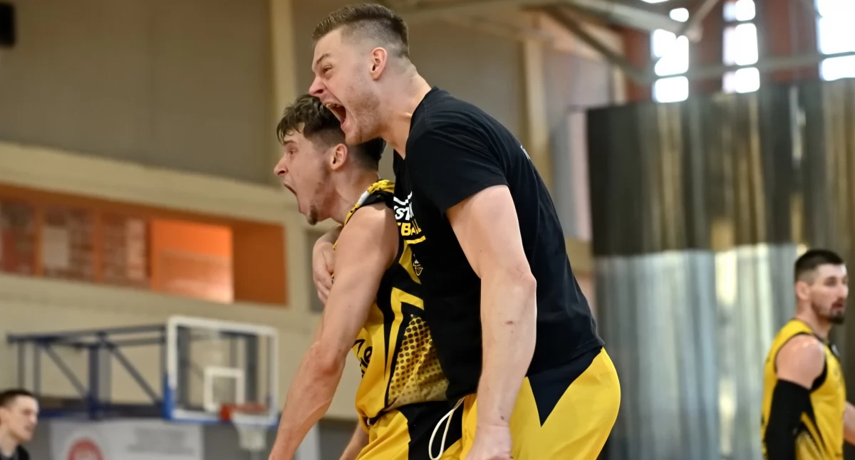 Żubry: decydujące starcie. W środę o awans z Katowicami! (WIDEO)