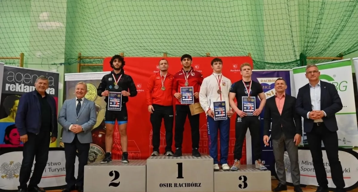 Podlaski zapaśnik na podium w juniorskich zawodach