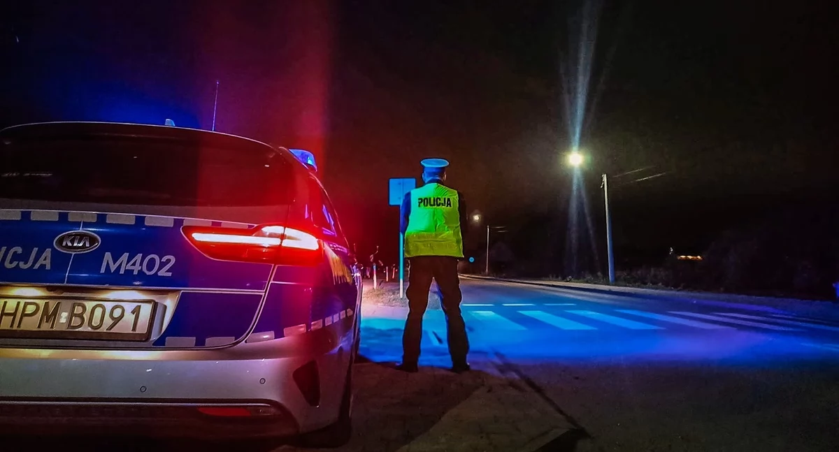 Zatrzymanie BMW: Policjanci ratują życie pasażerki, która miała trudności z oddychaniem