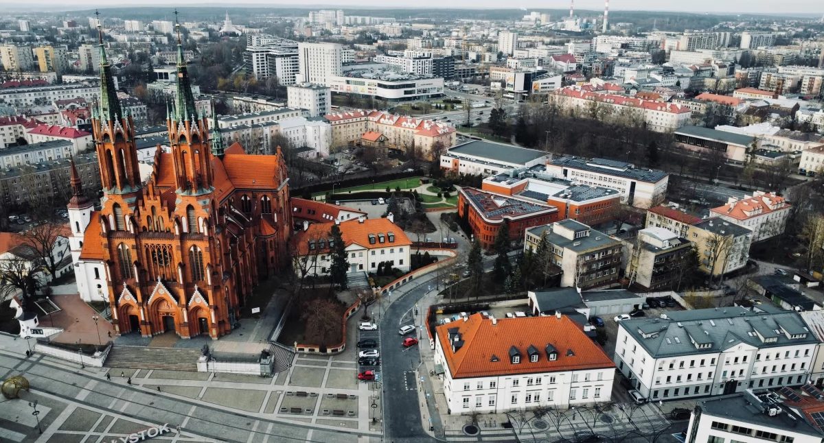 Caritas Archidiecezji Białostockiej zaprasza na Koncert Uwielbienia Bogu Dźwięki