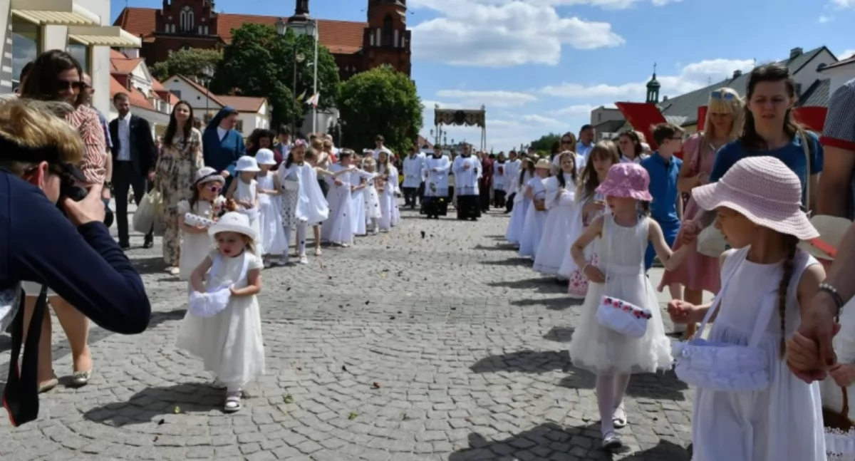 Boże Ciało. Wiara i zwyczaje w podlaskiem 