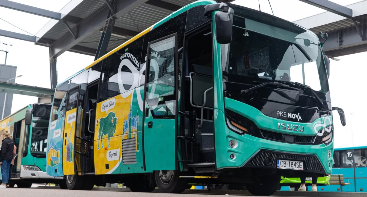 Zwiedzaj podlaskie za 8 złotych. Autobus już czeka! 