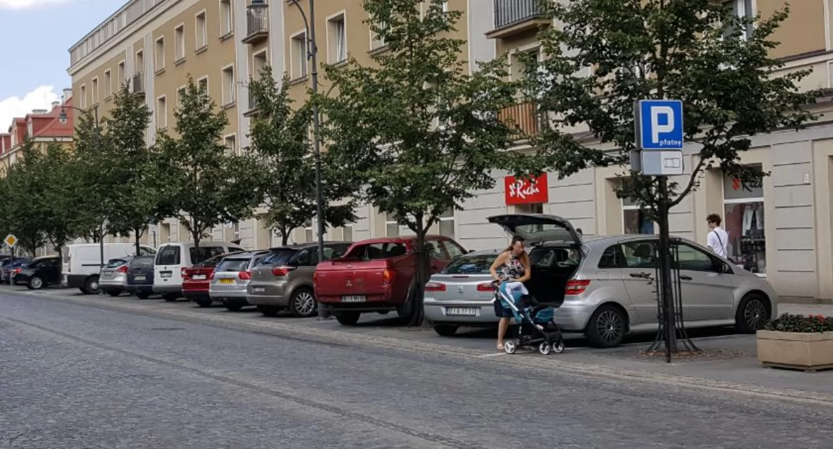 Białystok: oszustwa na parkingach – co musisz wiedzieć, by się chronić