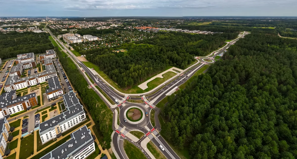 Koniec komunikacyjnych problemów? Nowa droga na Bagnówce ułatwi życie mieszkańcom