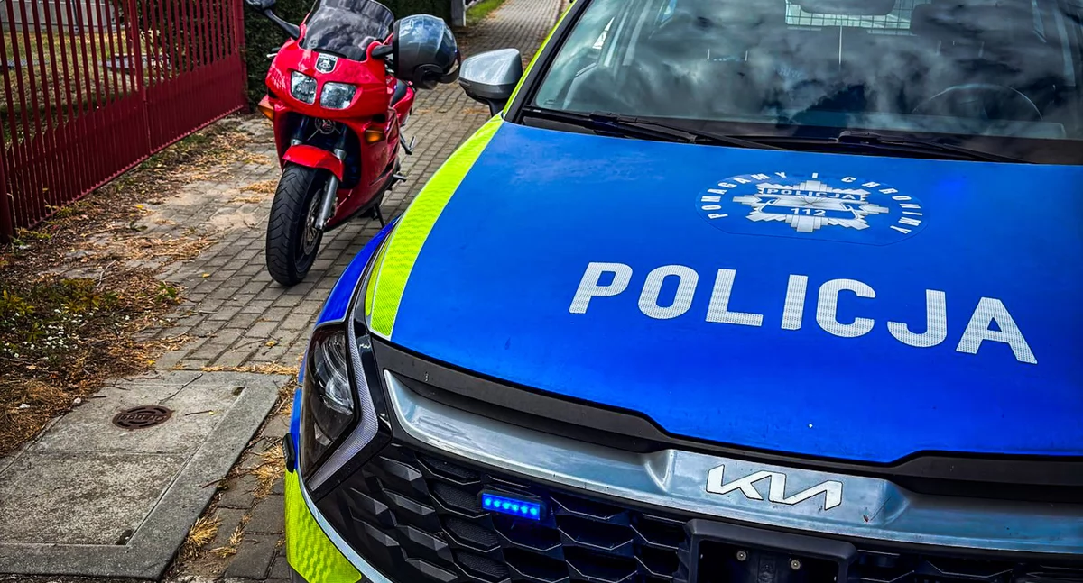 Jechał bez prawa jazdy i z 2 promilami. W Siemiatyczach motocyklista zatrzymany przez policję