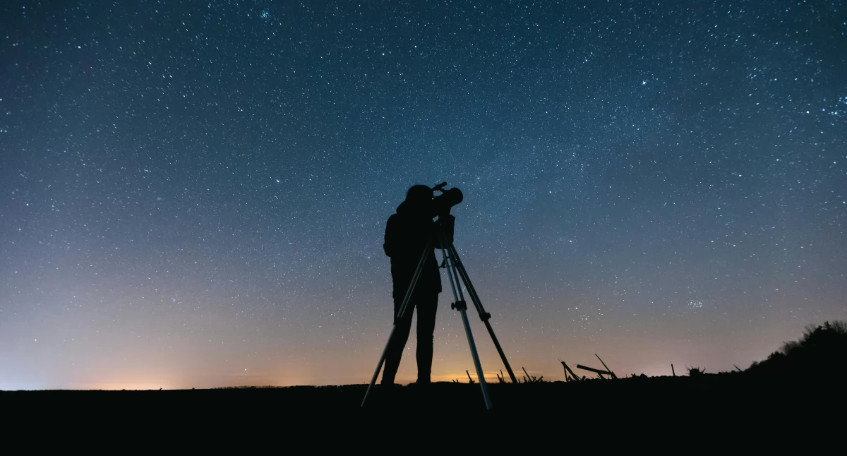 Planetarium, drony i rakiety: piknik naukowy, który zabierze cię w kosmos