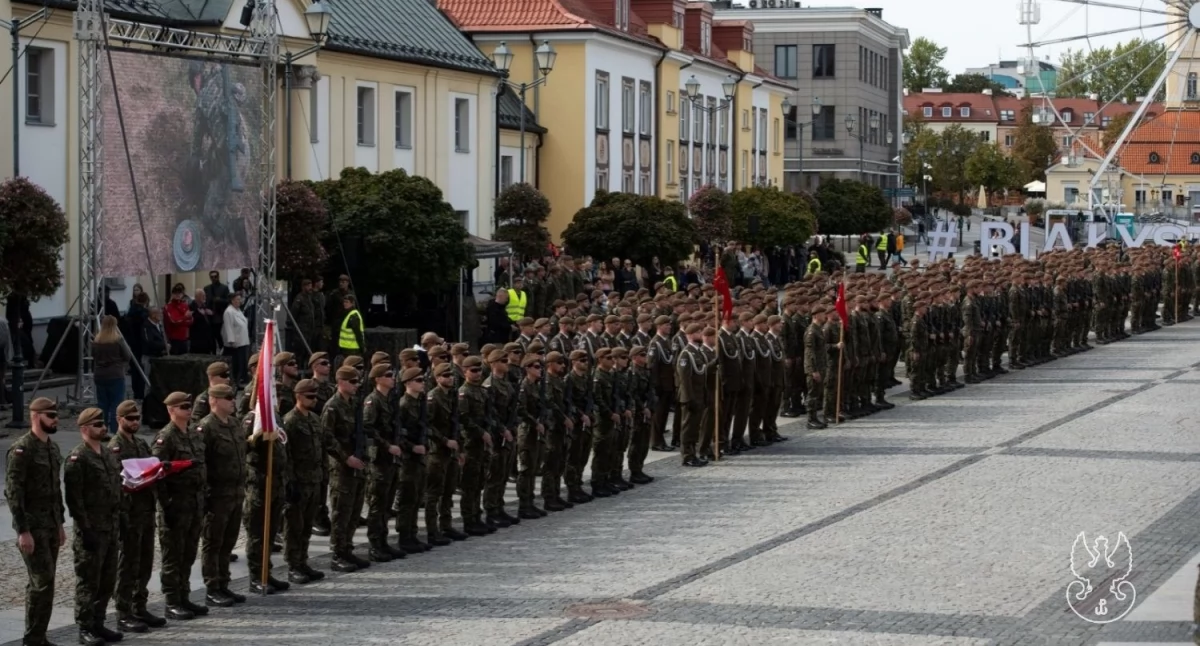 Ponad 80 ochotników złożyło przysięgę w Białymstoku. Brygada świętuje