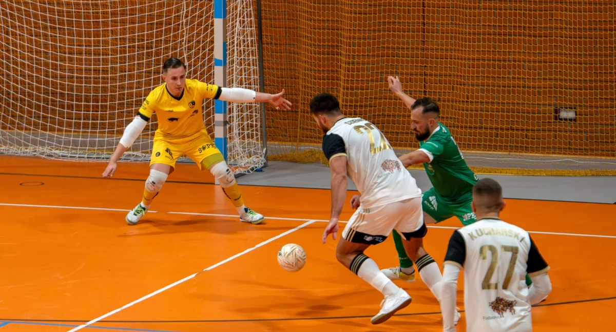 Kolejne futsalowe derby Białegostoku. Futbalo pędzi do Szczecina  