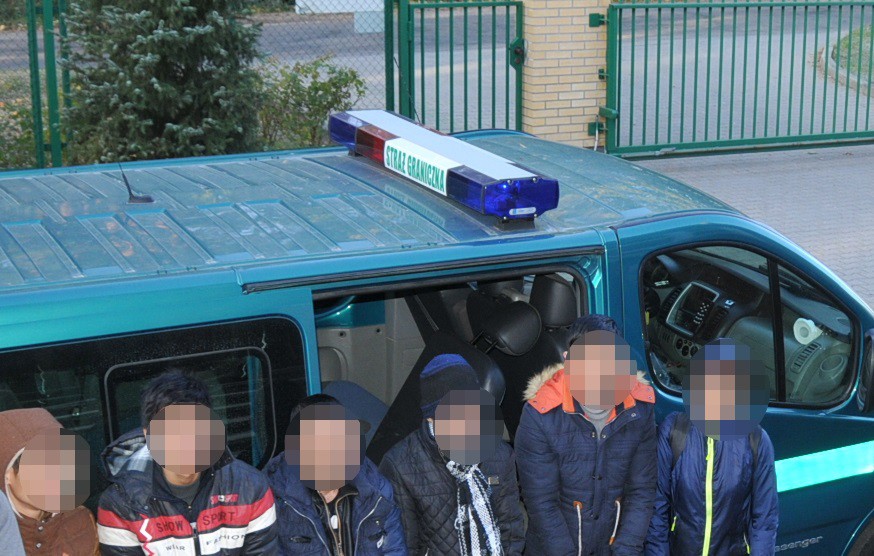 Wietnamczycy nadal usilnie chcą przejeżdżać przez Polskę