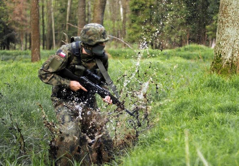 W Fastach uszyją mundury dla naszego wojska