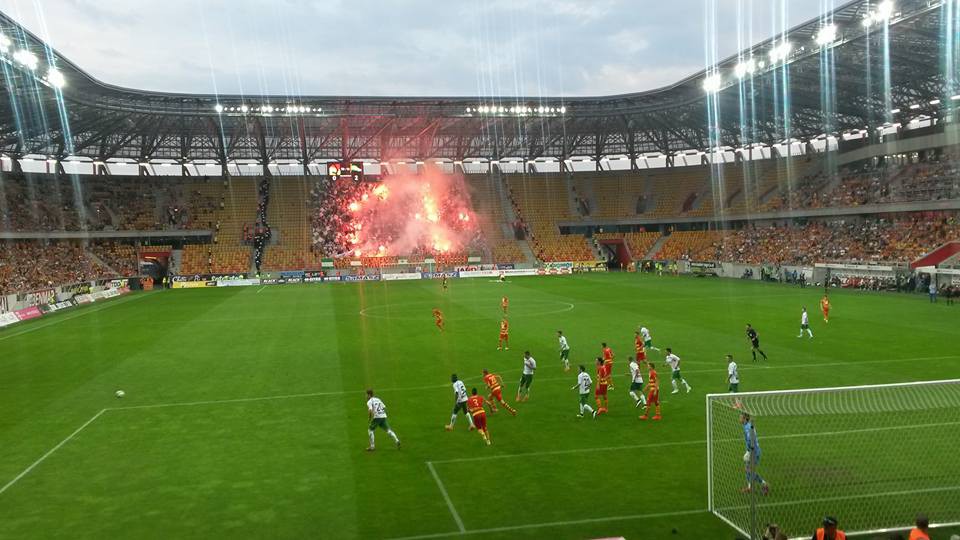 Na stadionie podczas meczów ma być bezpieczniej