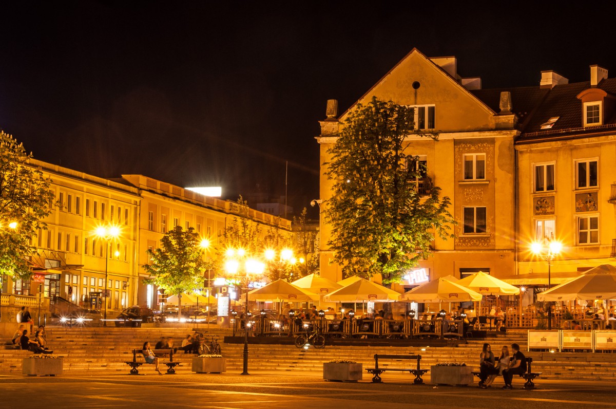 Latawce, parasole, rynek