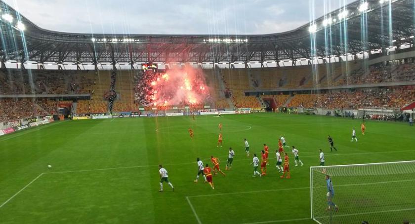 Jagiellonia przed bitwą o tytuł. Pytania o Sheridana, Vassiljeva i Probierza