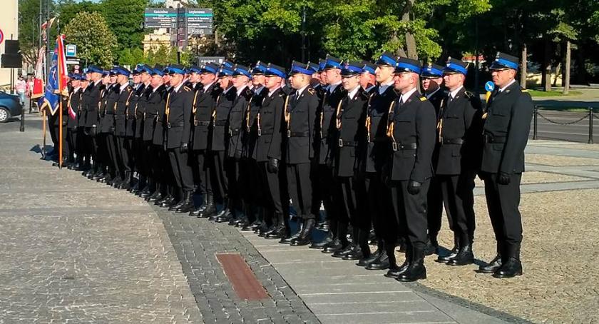 Pożar na Dojlidach. Ostatnia droga tragicznie zmarłych strażaków